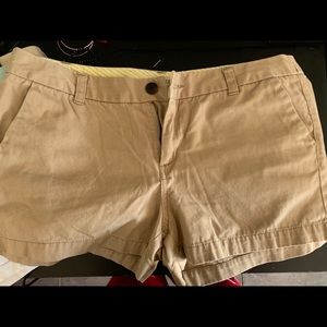 Khaki tan beige chino shorts
